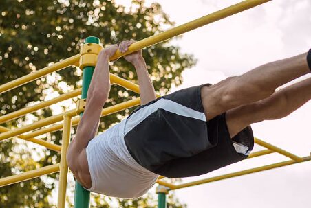 back workouts on pull up bar